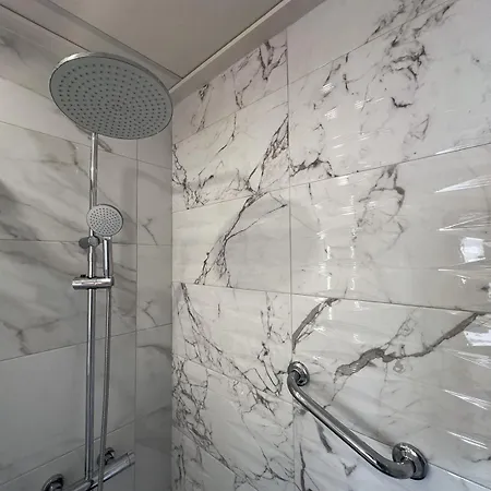 Apartment Beachfront Primera Linea 3-02 *